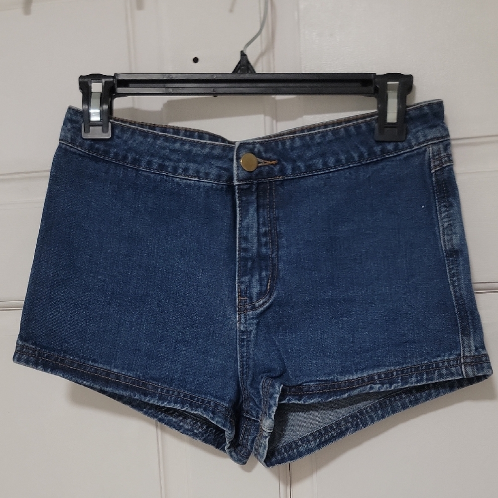 Forever 21 Dark Blue Denim Jean Shorts Limited Edition Mom High-Rise Classic